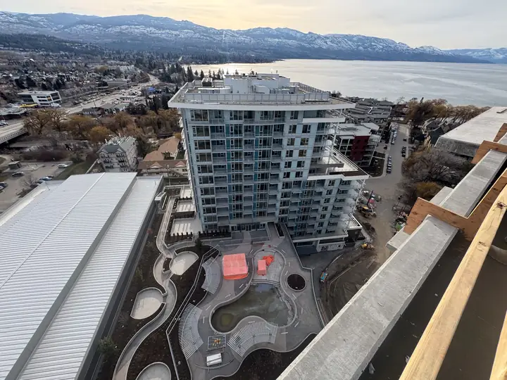 Aqua: high-rise exterior cladding in Kelowna, BC by L2 Group — ACM & composite panels